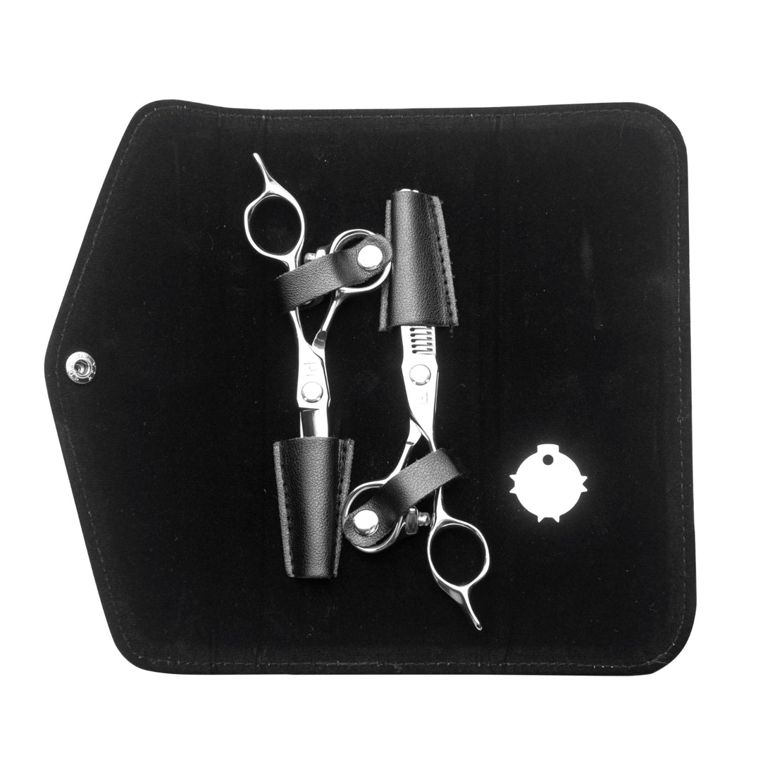InfynitEdge cutting and thinning shear set laid out with subscription kit contents